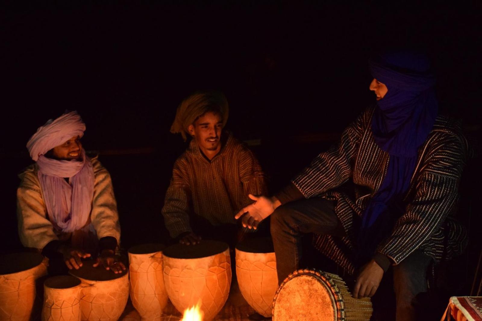 Merzouga Highdune Camp With Heated Tents Exterior photo